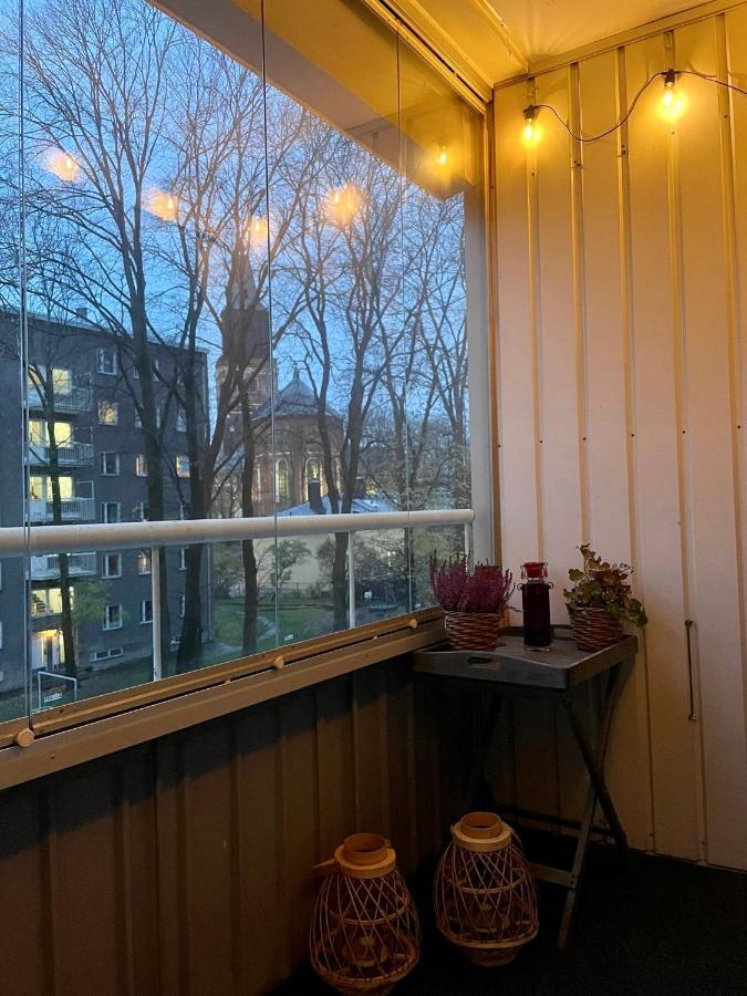 Keskusta Kaksio Tuomiokirkon Ja Yliopiston Laehellae Leilighet Åbo Eksteriør bilde